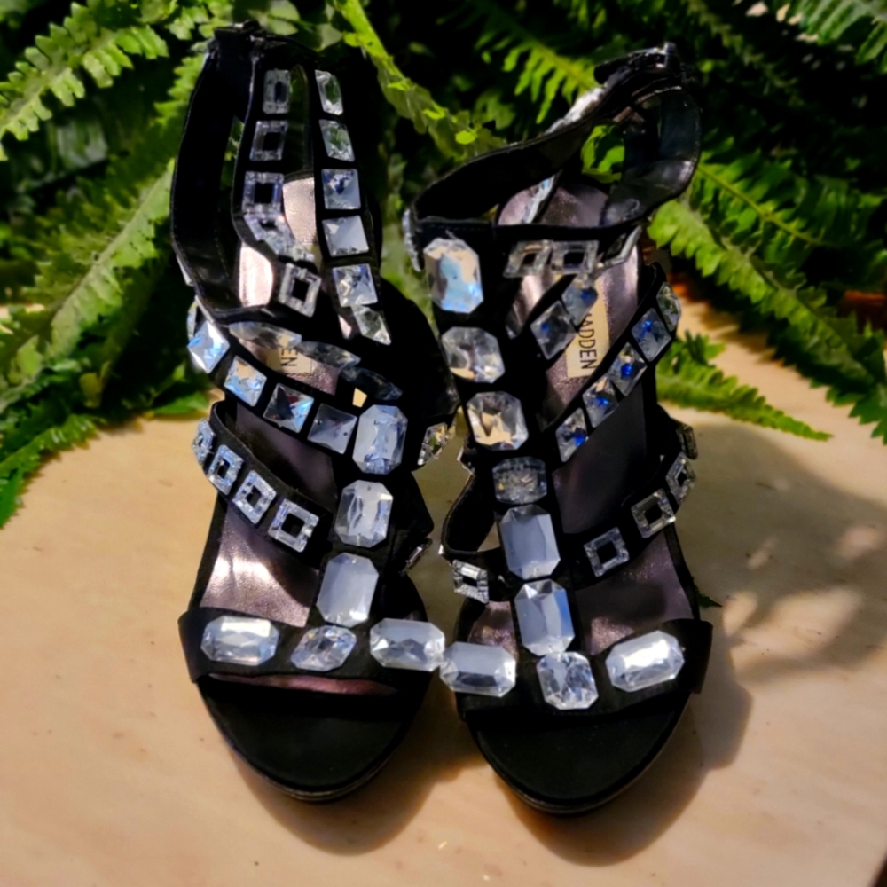 Steve Madden Black w/ Large Clear Rhinestones Heels